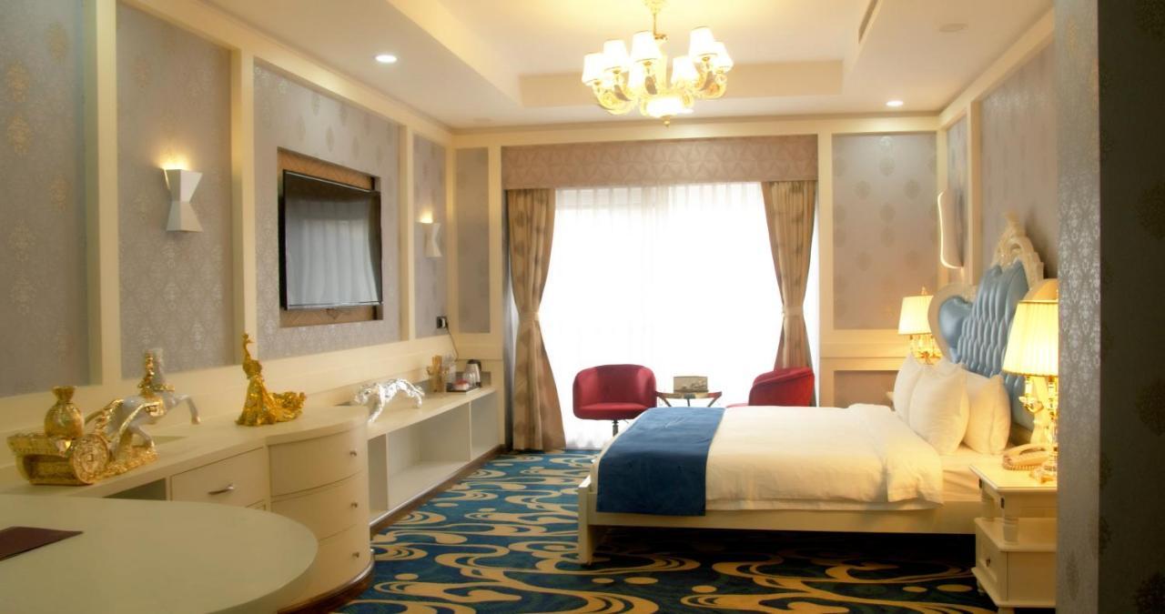 Hotel Mechi Crown Kakarvitta Екстериор снимка