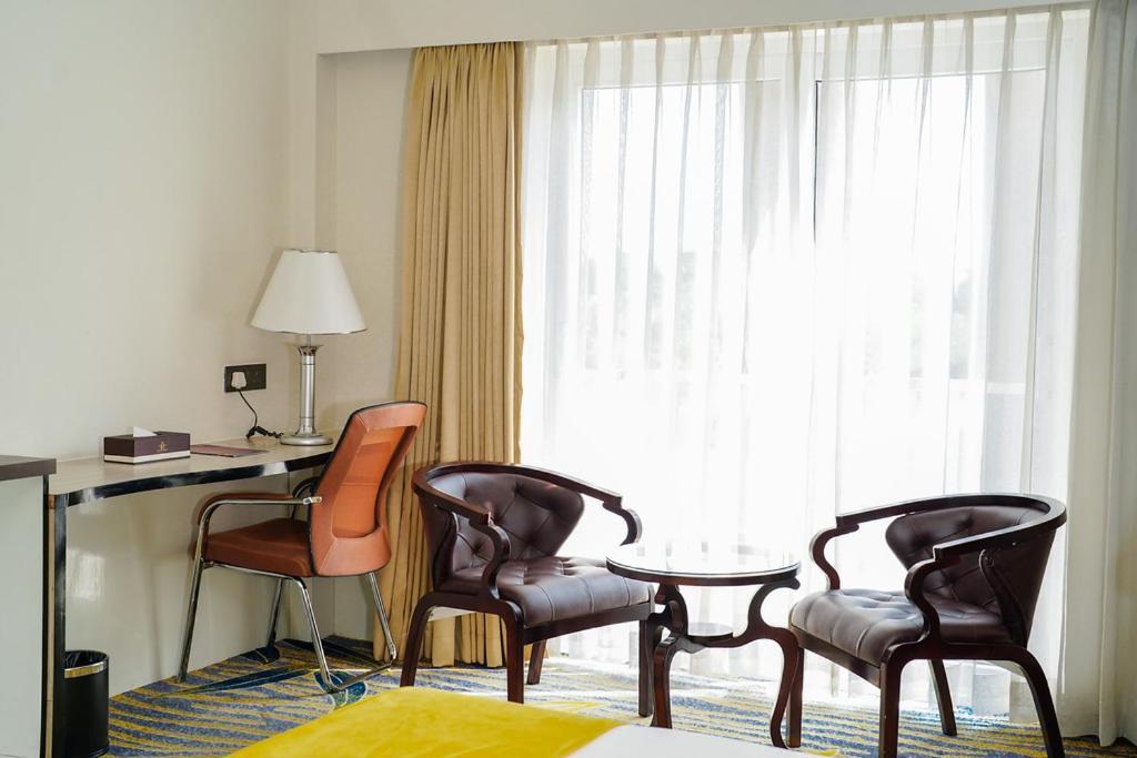 Hotel Mechi Crown Kakarvitta Екстериор снимка